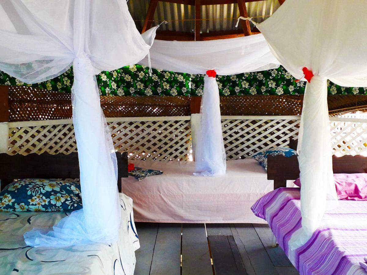 Vacation Beach Fales Manase Exterior foto