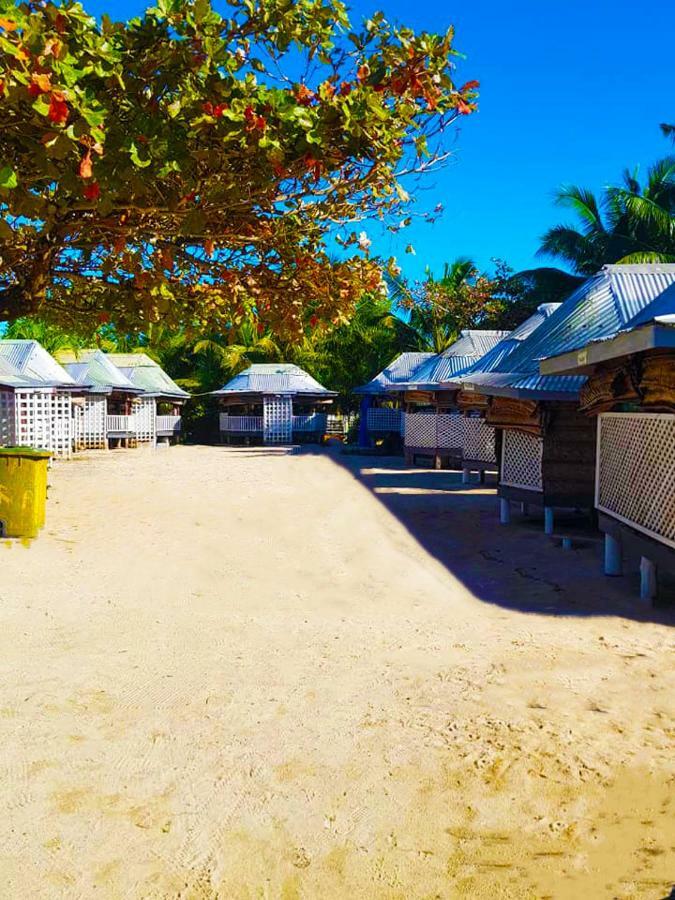 Vacation Beach Fales Manase Exterior foto