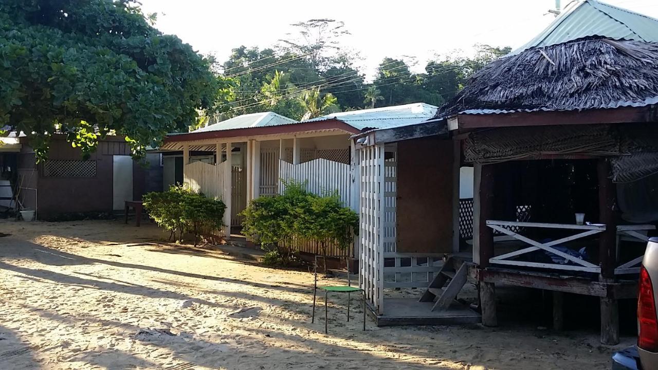 Vacation Beach Fales Manase Exterior foto